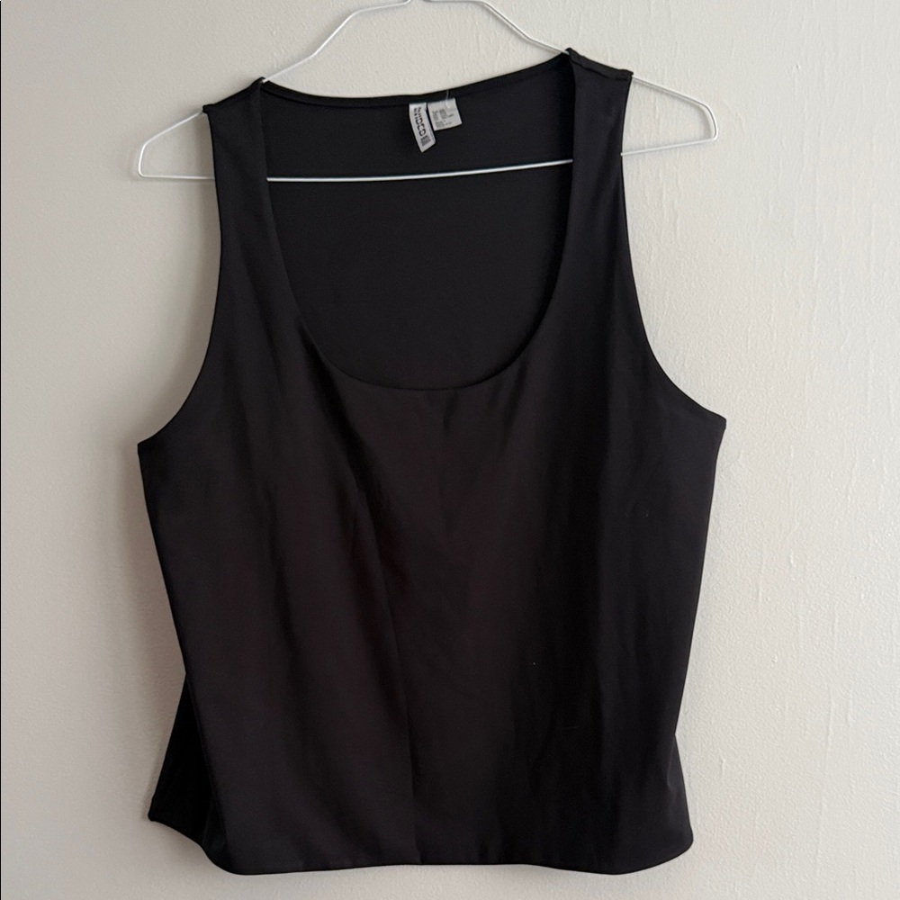 H&M Xxl off-the-shoulder blouse